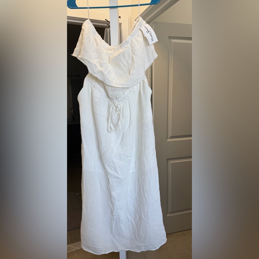 White Gauze Strapless Sundress with Tassel Tie